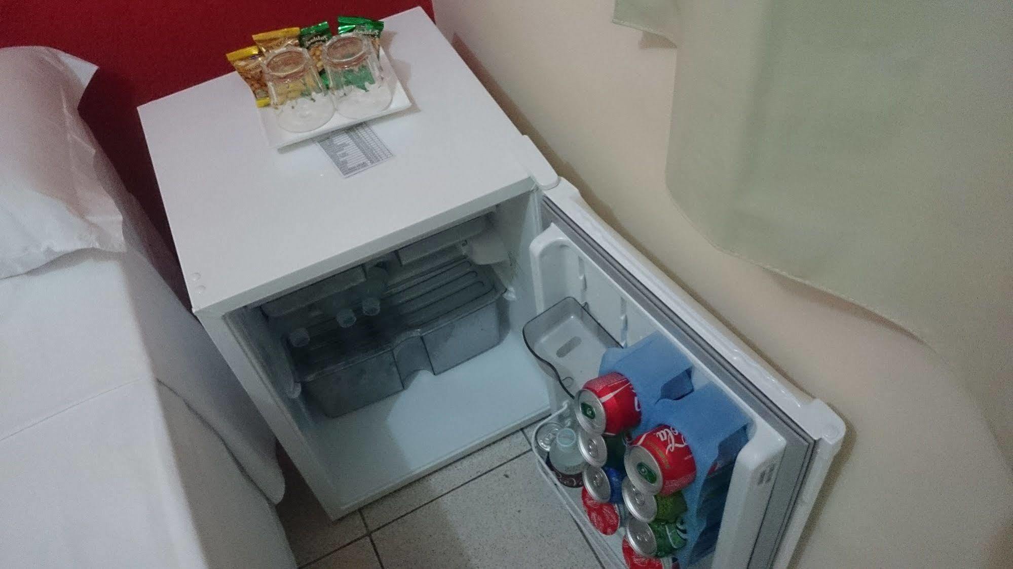 Pousada Cordoba Cabo Frio Extérieur photo
